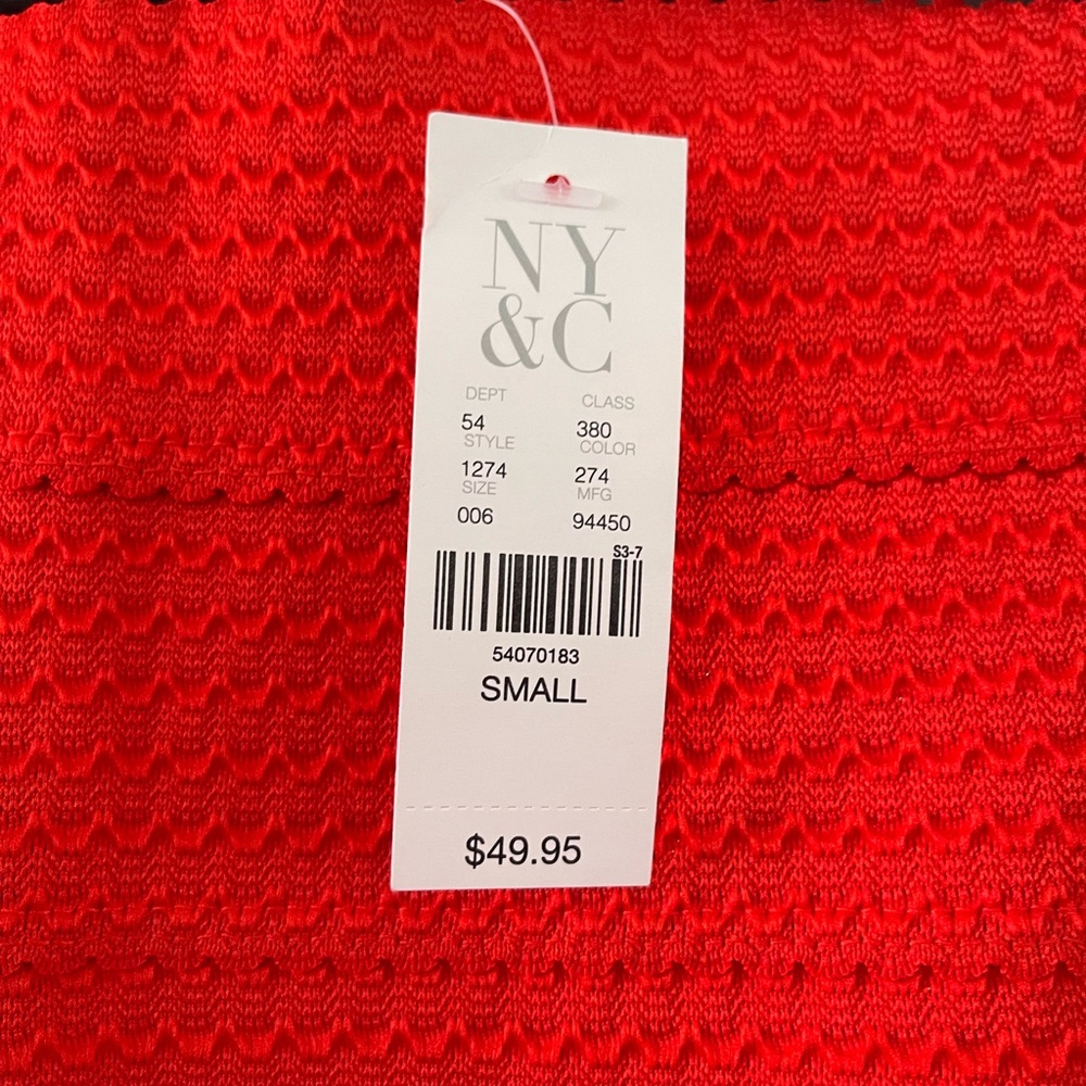 Red skirt with split in the back